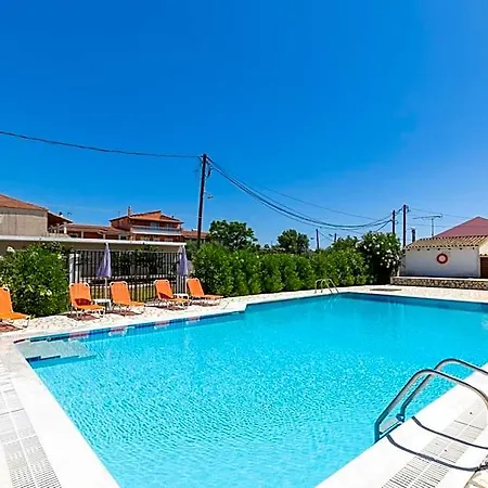 Отель Dora Pool By Konnect,150m From The