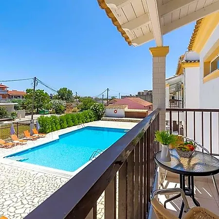Dora Pool By Konnect,150m From The Агиос-Георгиос