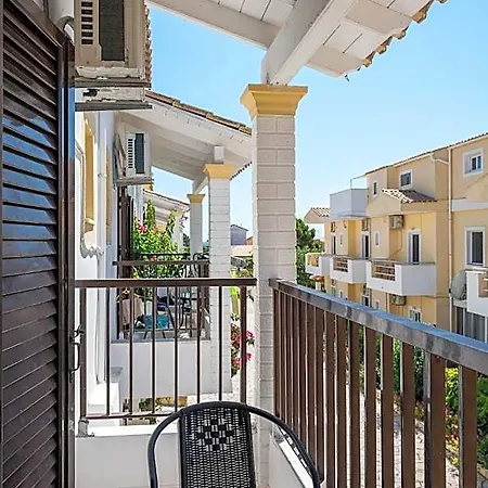 Dora Pool By Konnect,150m From The Отель