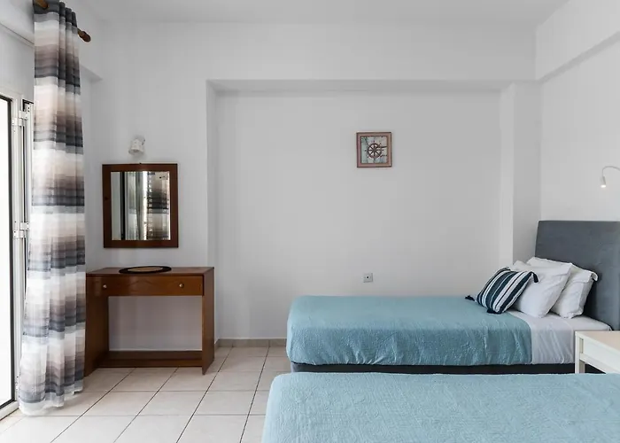 Hotell Dora Pool By Konnect,150m From The