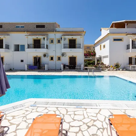 Dora Pool By Konnect,150m From The 2* Agios Georgios (Corfu)