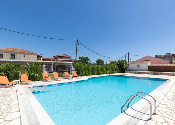 Dora Pool By Konnect,150m From The 2* Άγιος Γεώργιος