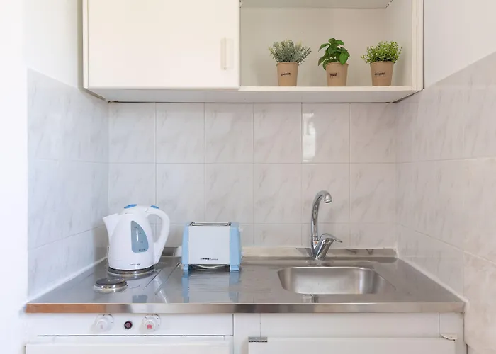 Ξενοδοχείο Dora Pool By Konnect,150m From The